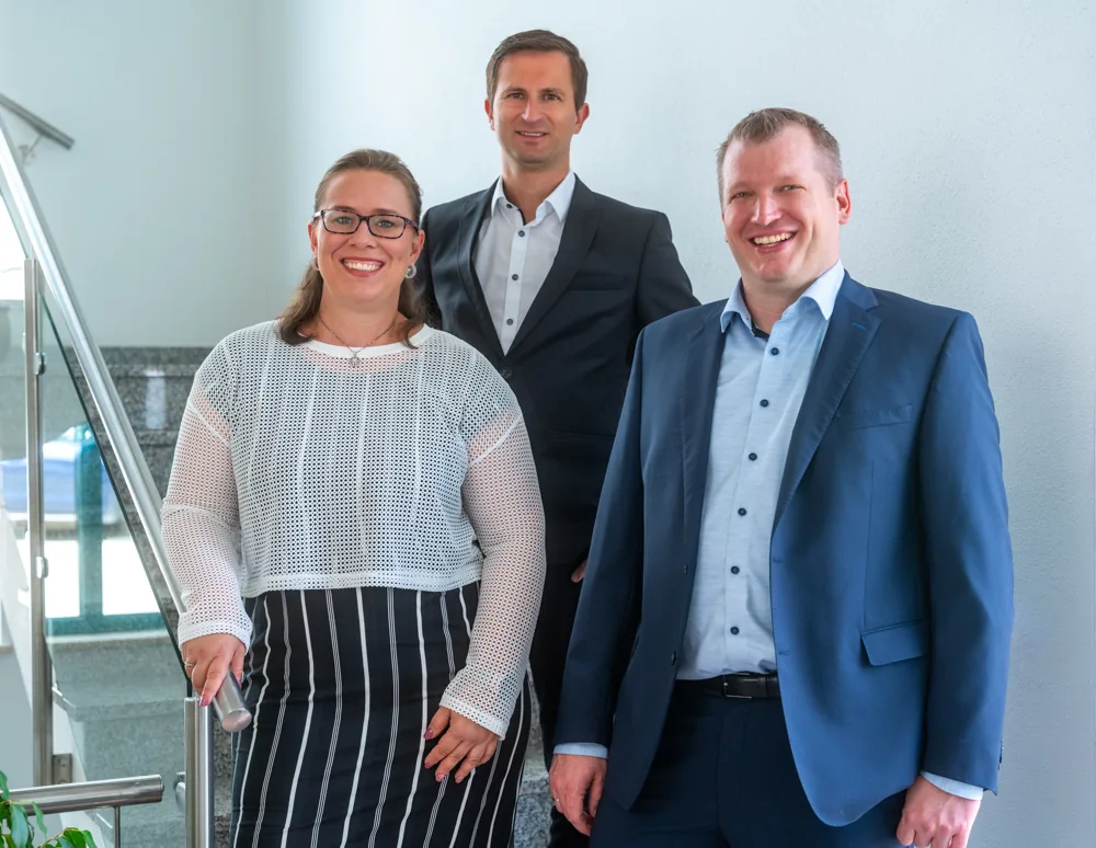 nu:version Team im persönlichen Beratungsgespräch